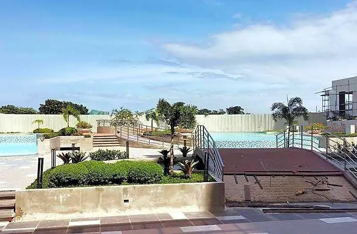 Cozy 1br Prime World District, Near Airport, Gaisano Grand Mall, Mactan Doctor's Hospital Cebu