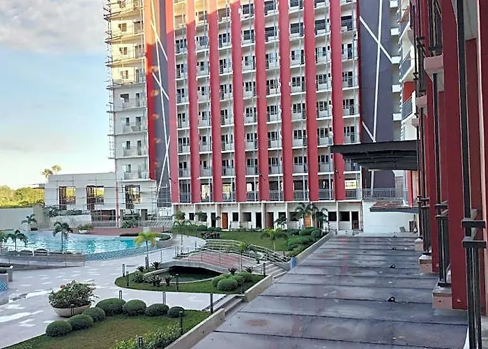 호텔 Cozy 1br Prime World District, Near Airport, Gaisano Grand Mall, Mactan Doctor's Hospital 2*