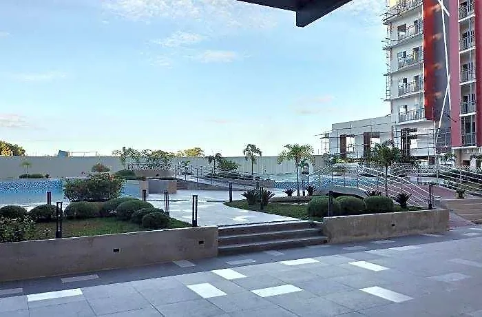 호텔 Cozy 1br Prime World District, Near Airport, Gaisano Grand Mall, Mactan Doctor's Hospital 2*