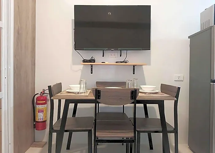 Cozy 1br Prime World District, Near Airport, Gaisano Grand Mall, Mactan Doctor's Hospital 호텔